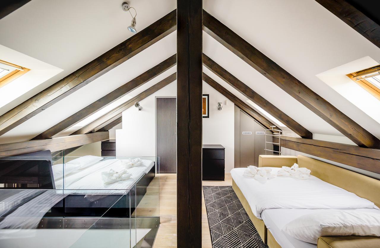 President Apt By Prague Castle, Views Экстерьер фото