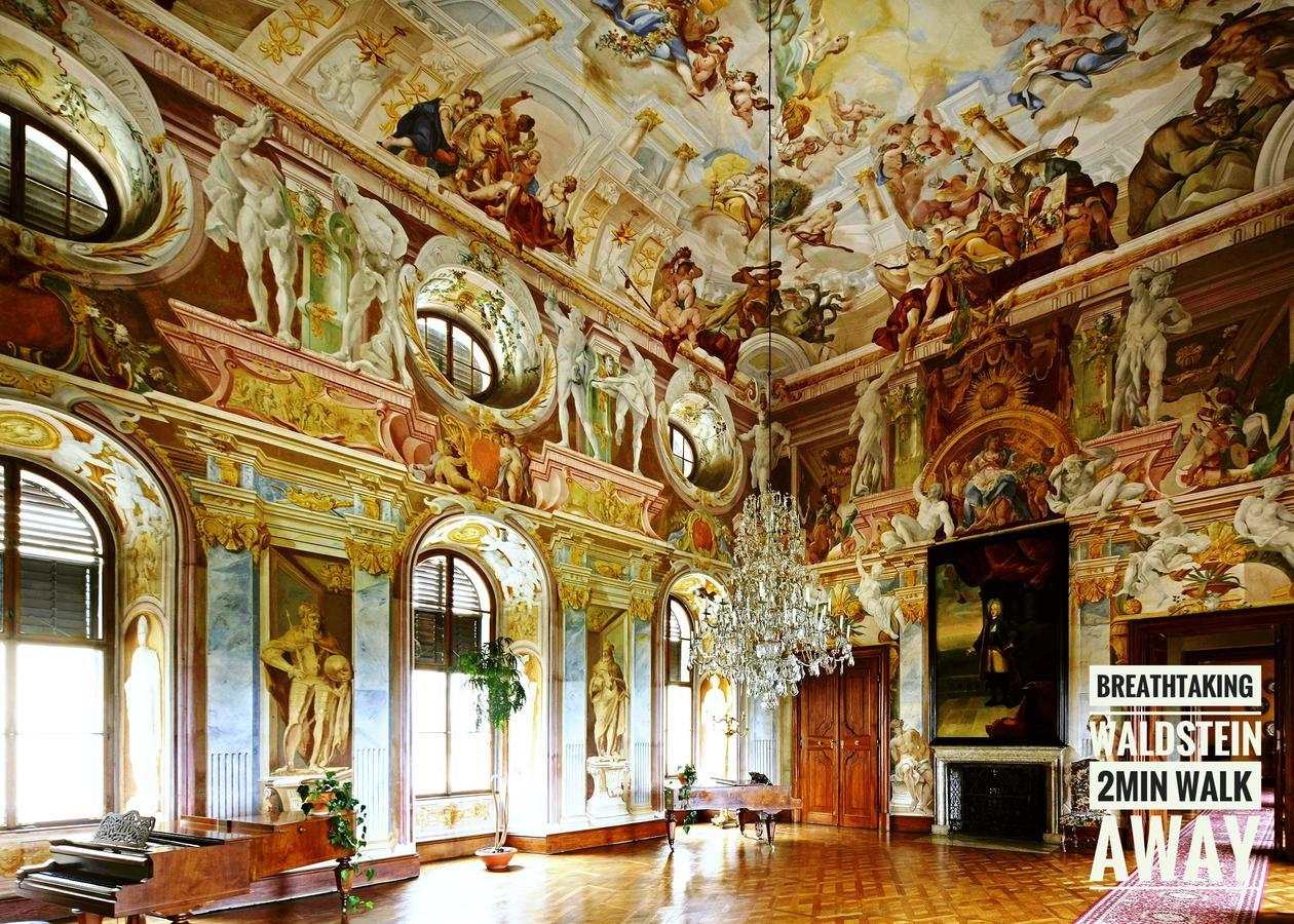 President Apt By Prague Castle, Views Экстерьер фото